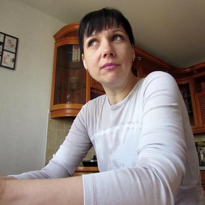 Two years in, Ukraine-Russia conflict brings hard choices, fractured families